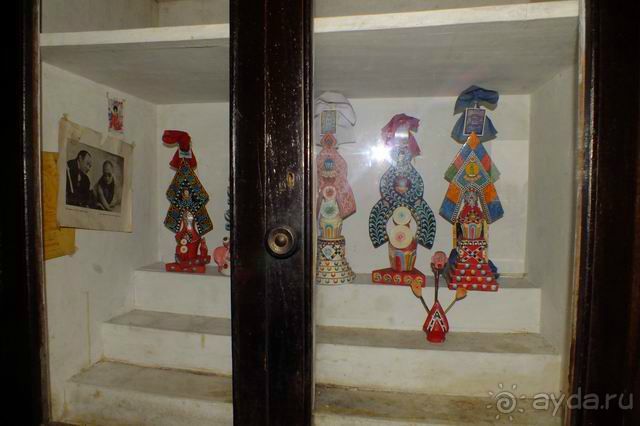 Женский монастырь религии бон