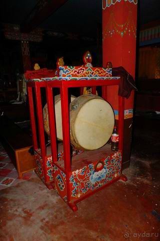 Женский монастырь религии бон