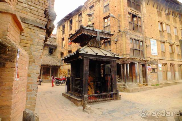 Трое в Бхактапуре