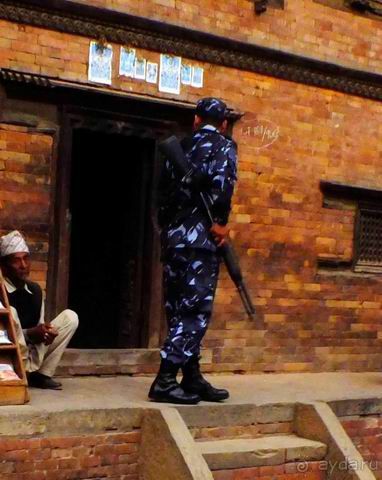 Трое в Бхактапуре