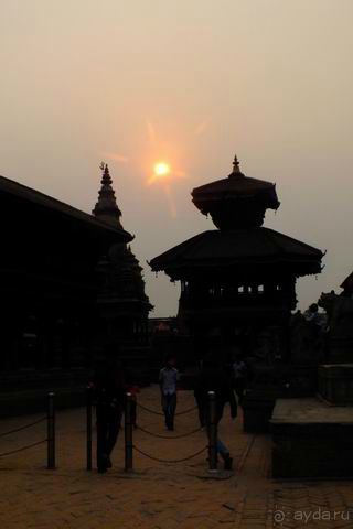 Трое в Бхактапуре