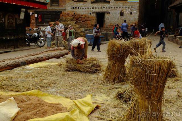 Трое в Бхактапуре