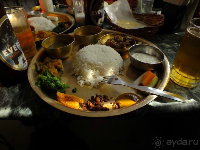 Далбат - национальная непальская еда