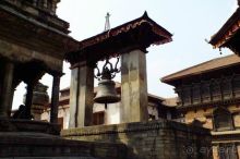 Трое в Бхактапуре