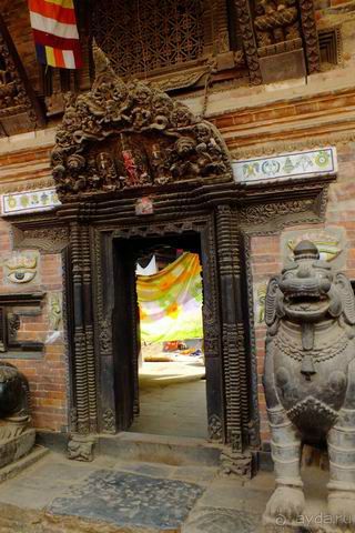 Трое в Бхактапуре