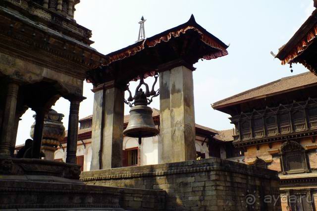 Трое в Бхактапуре