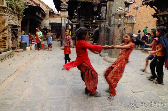 Трое в Бхактапуре