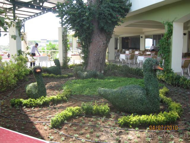 Открытая часть основного ресторана