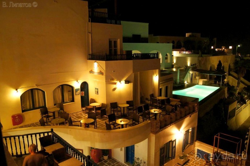 Бархатный отпуск на Крите + поездка на Санторин