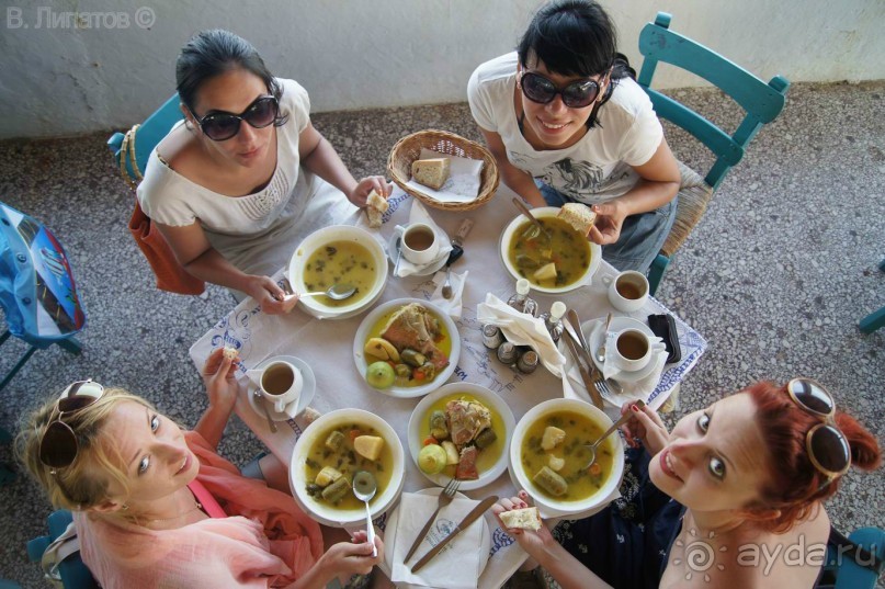 Бархатный отпуск на Крите + поездка на Санторин