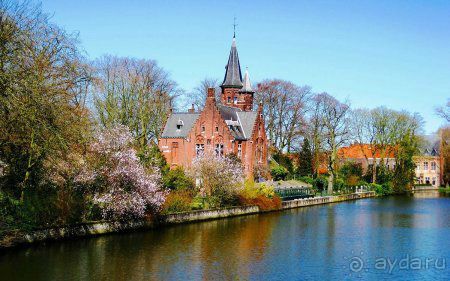 СИМВОЛЫ ПАРИЖА И БЕНИЛЮКСА