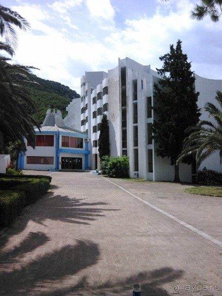  «Жемчужный берег/Biserna obala» - Черногория