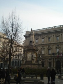 Итальянские каникулы.  Милан. Шоппинг. Комо. Часть первая.