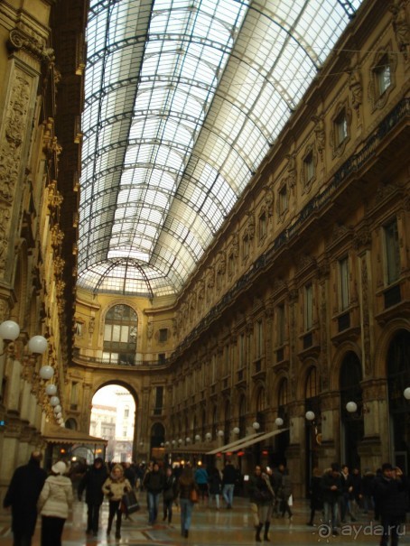 Итальянские каникулы.  Милан. Шоппинг. Комо. Часть первая.