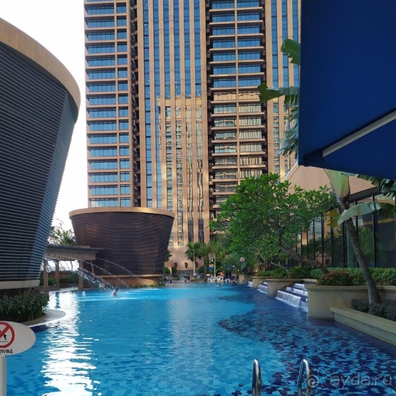 фото Berjaya Times Square Hotel