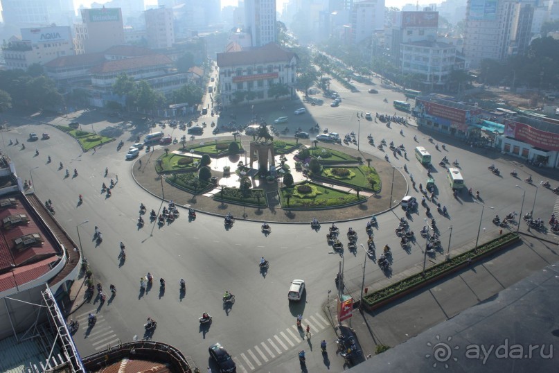 “Отель в самом центре Сайгона с изумительно чутким персоналом и великолепным шведским столом”