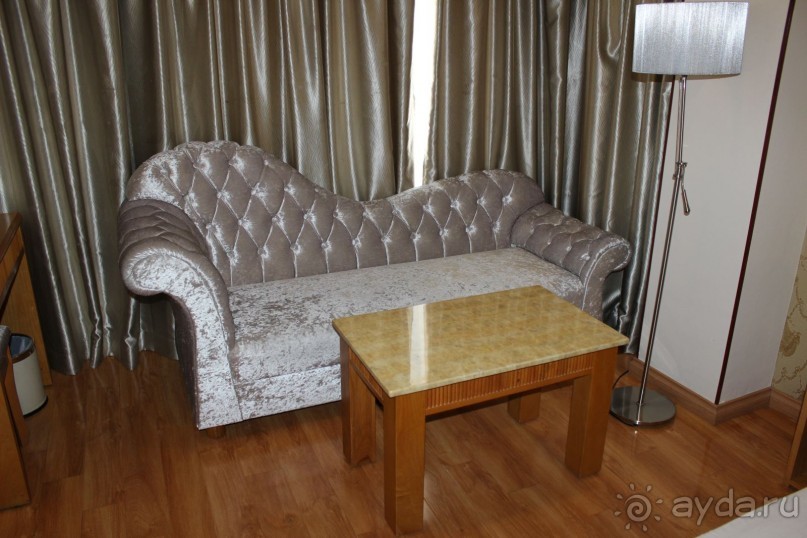 “Отель в самом центре Сайгона с изумительно чутким персоналом и великолепным шведским столом”