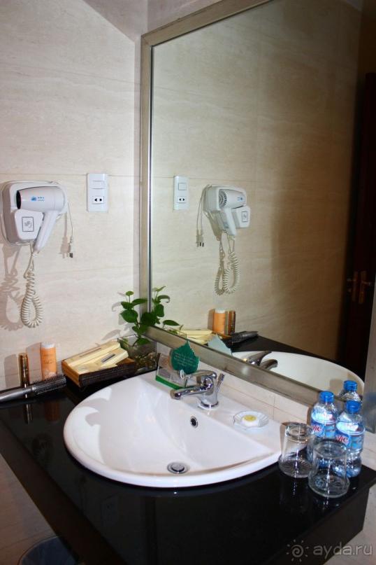 “Отель в самом центре Сайгона с изумительно чутким персоналом и великолепным шведским столом”