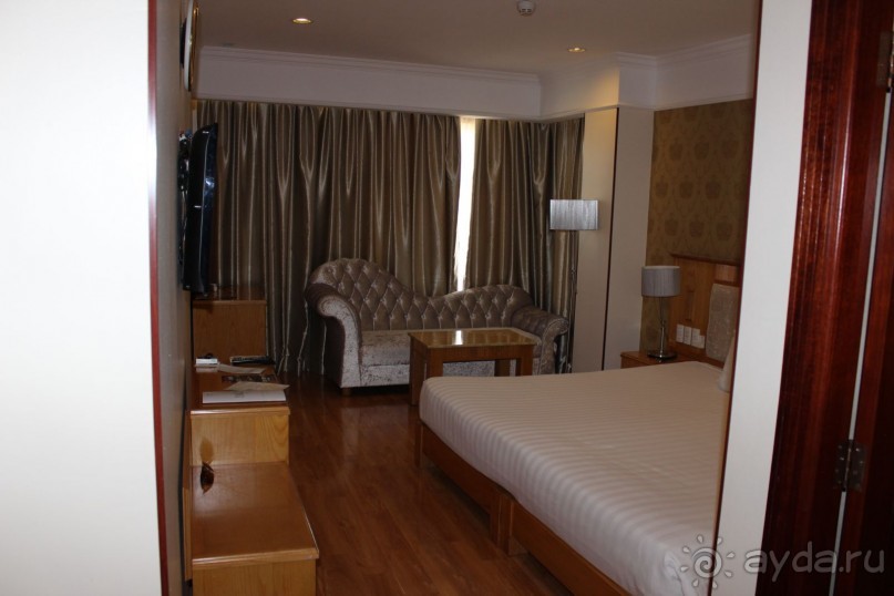 “Отель в самом центре Сайгона с изумительно чутким персоналом и великолепным шведским столом”