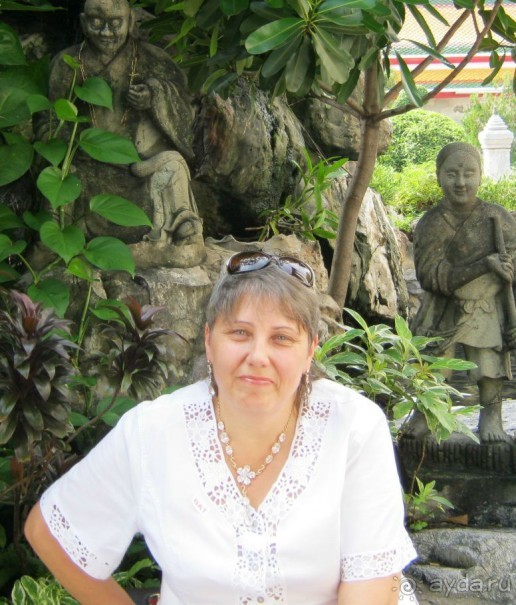 На территории отеля *Centara Grand Mirage*