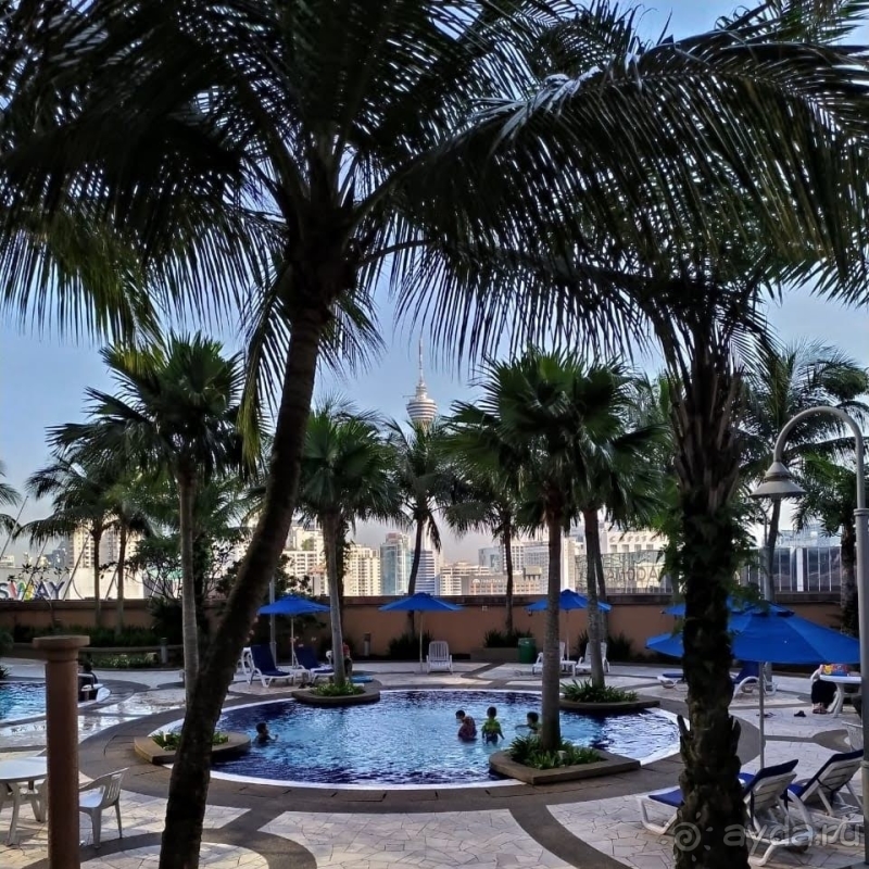 Отель в центре торгового района