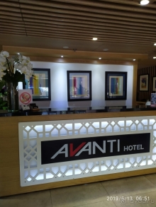 Отель напротив рынка Бен Тань