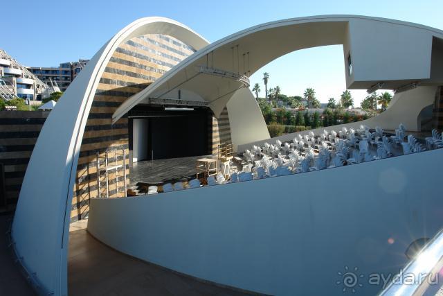 фото Yasmine Beach