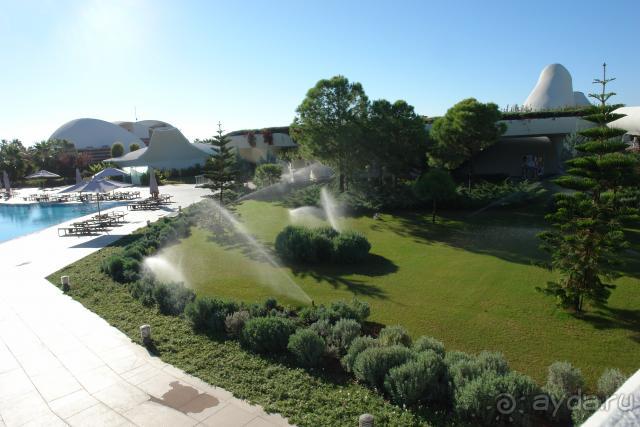 фото Yasmine Beach