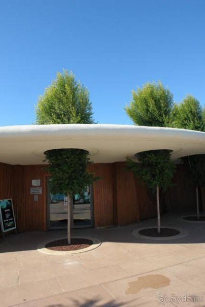 фото Yasmine Beach