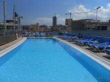 фото Bay Street Aparthotel