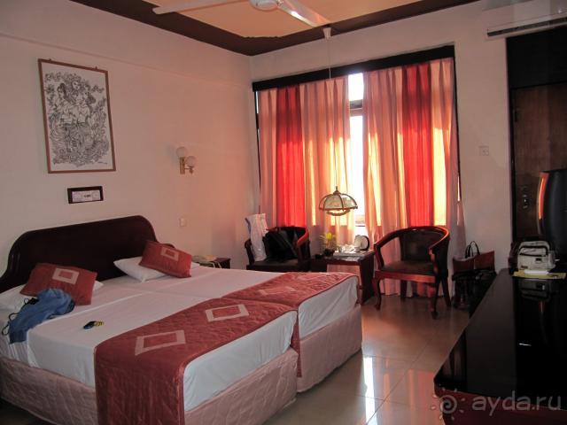 фото Topaz Hotel