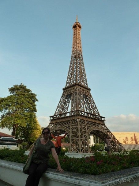 Копия Эйфелевой башни