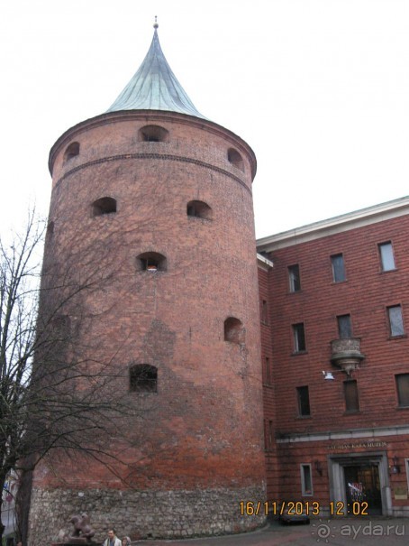 ДЕНЬ  РОЖДЕНИЯ  В  РИГЕ