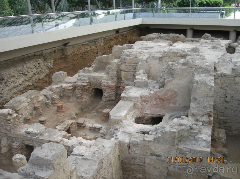 Новый год в Афинах – да или нет?