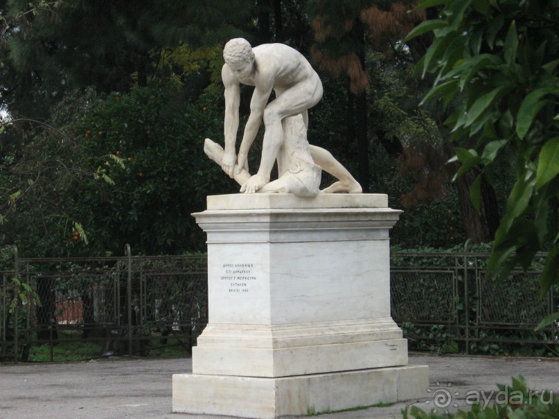 Новый год в Афинах – да или нет?