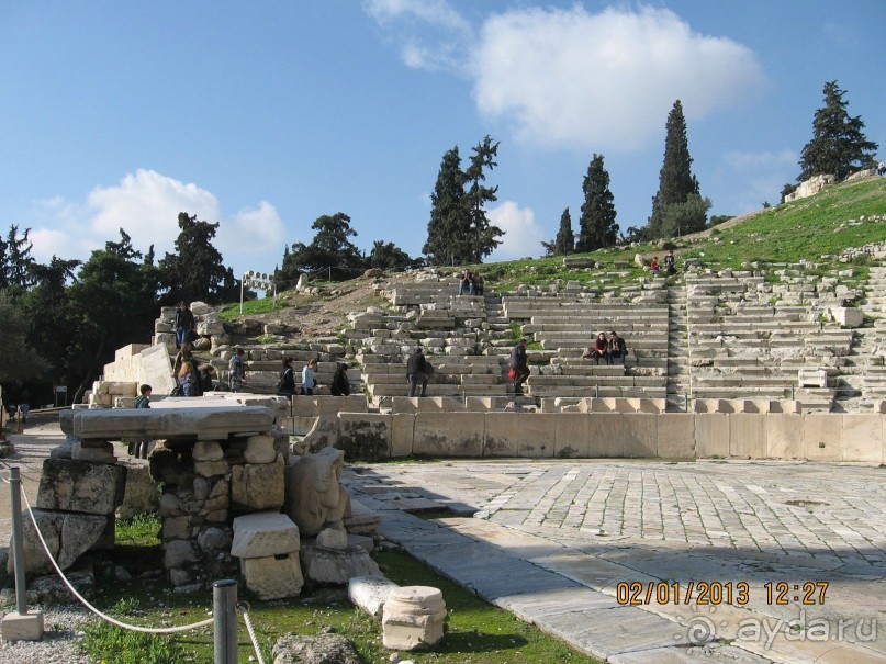 Новый год в Афинах – да или нет?