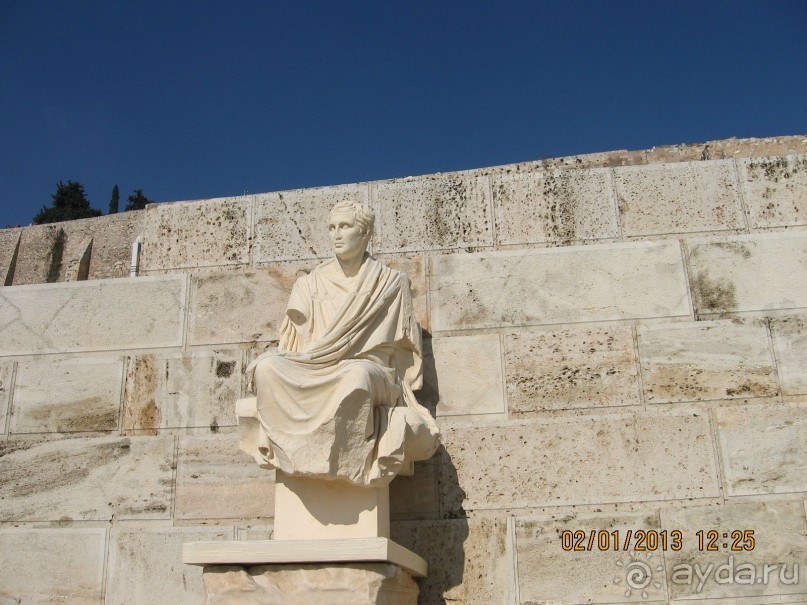 Новый год в Афинах – да или нет?