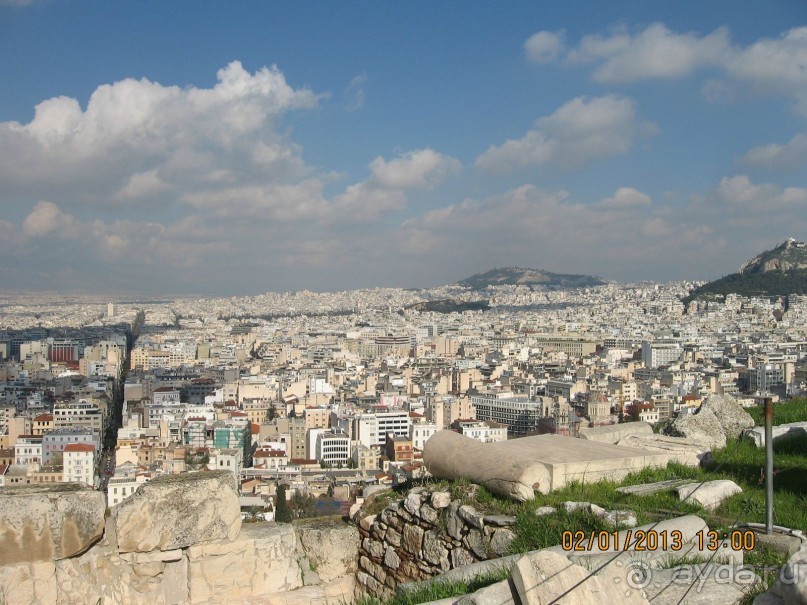 Новый год в Афинах – да или нет?