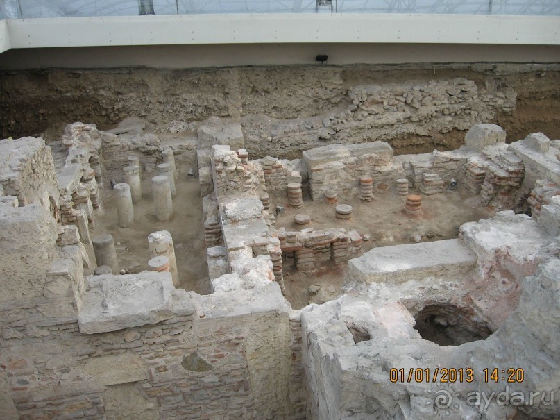 Новый год в Афинах – да или нет?