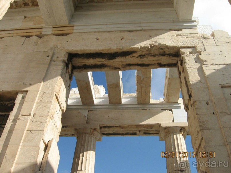 Новый год в Афинах – да или нет?