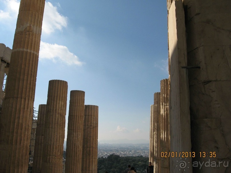 Новый год в Афинах – да или нет?