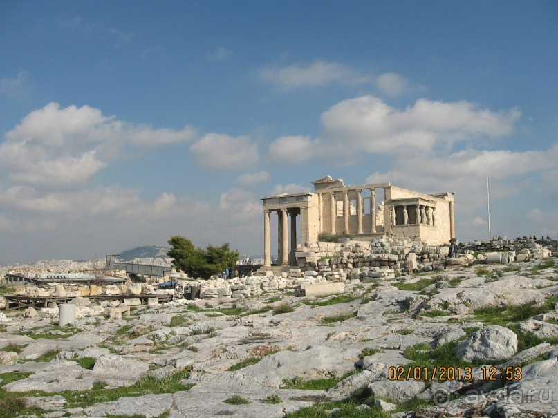 Новый год в Афинах – да или нет?