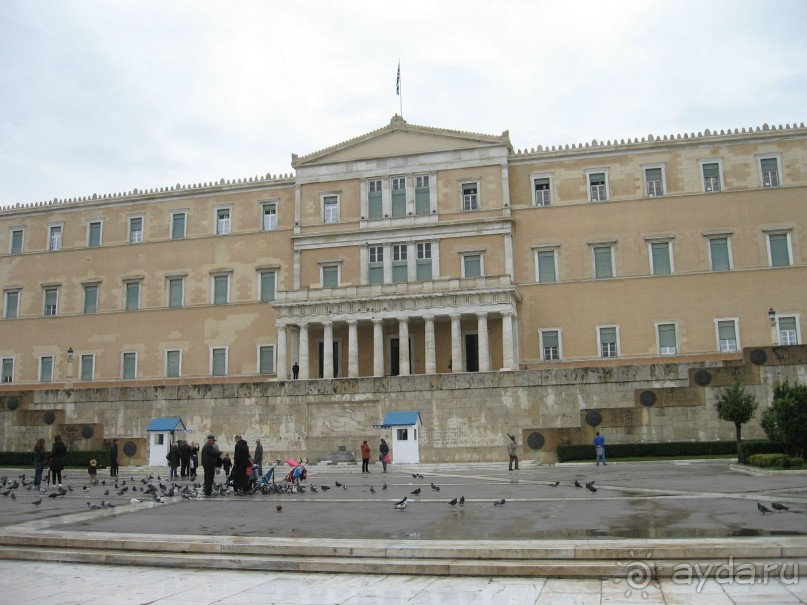 Новый год в Афинах – да или нет?