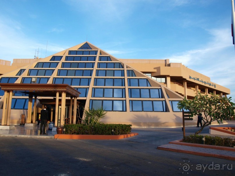 Отель на твердую четверку