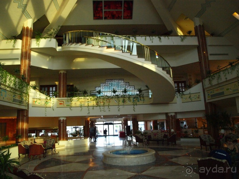 Отель на твердую четверку