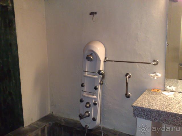 После цунами 2004 года до ремонта руки не дошли!