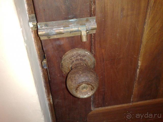 После цунами 2004 года до ремонта руки не дошли!