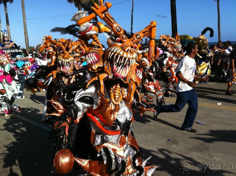 Карнавал в Санто Доминго
