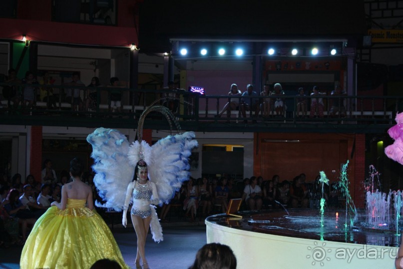 В ТРЦ Мимоза