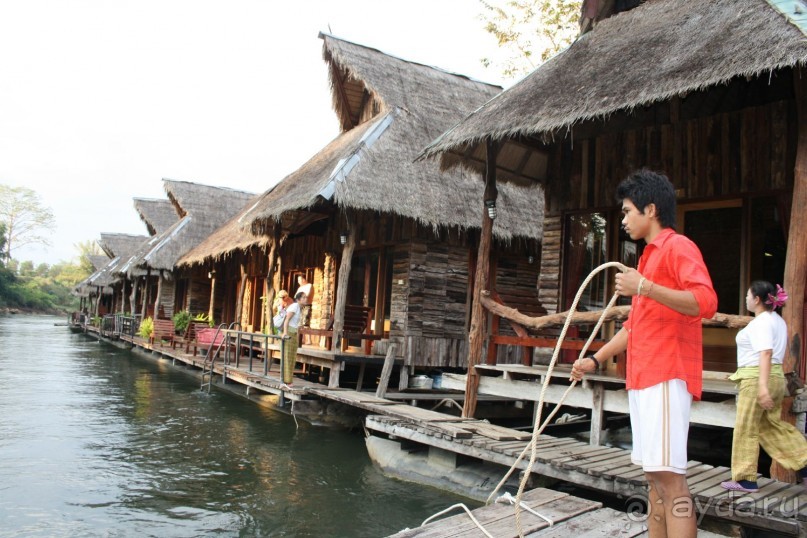 На сплаве через реку квай